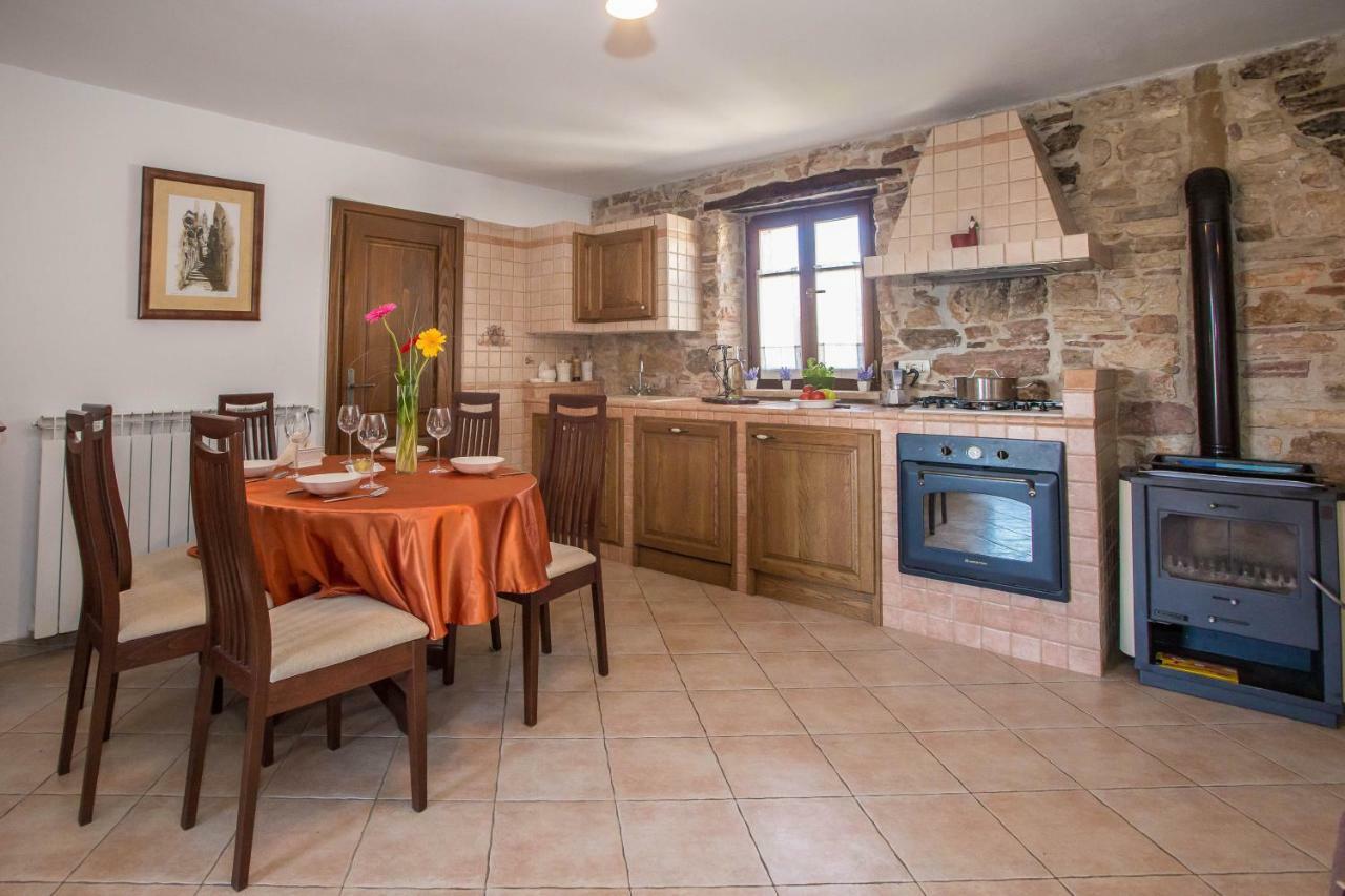 Nona Nina Apartman Vižinada Kültér fotó